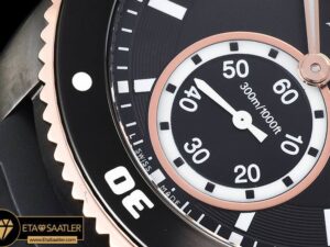 CAR0382B - Calibre de Cartier DLCRGRU Blk JJF 11 Asia 23J Mod - 03.jpg